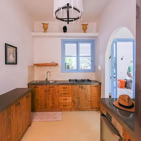 Barbagallo Villa